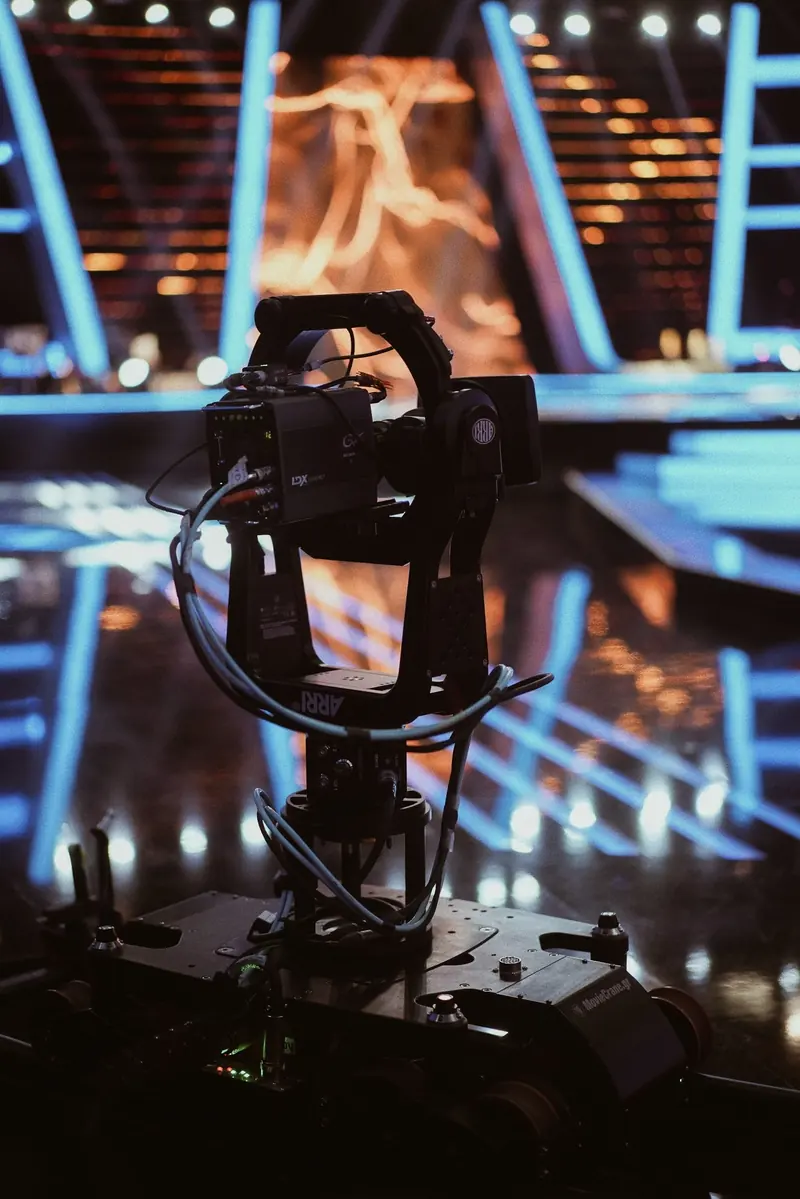 ARRI SRH-3 on a TV show stage