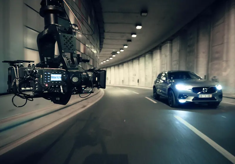 ARRI SRH-3 with camera filming a car in a tunnel