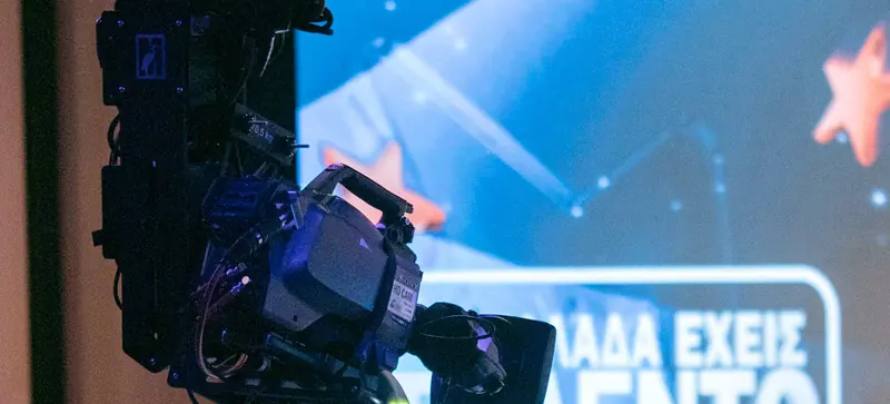 MovieBird Magic Head with a broadcast camera on a TV show set